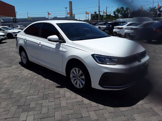 VOLKSWAGEN VIRTUS 1.0 170 TSI MANUAL